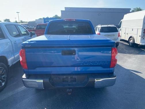 2017 Toyota Tundra SR5