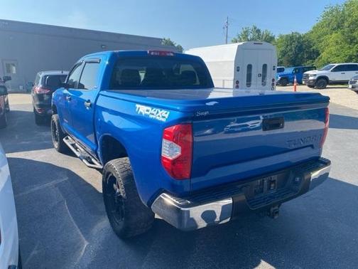 2017 Toyota Tundra SR5