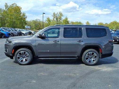 2025 Jeep Wagoneer Base