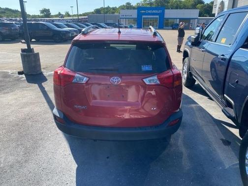 2013 Toyota RAV4 LE
