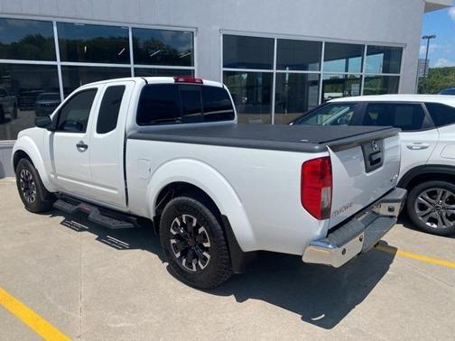 2020 Nissan Frontier SV