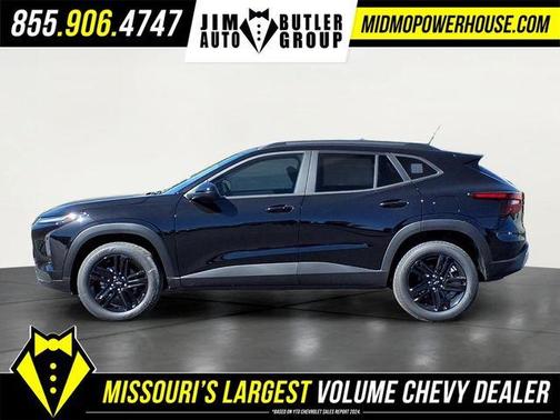 Mosaic Black Metallic 2026 Chevrolet Trax ACTIV