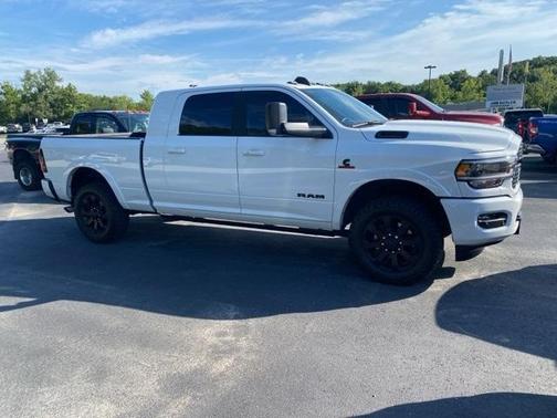 2022 RAM 3500 Laramie