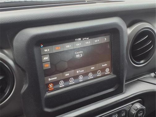 2022 Jeep Gladiator Sport