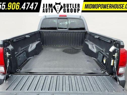 2018 Toyota Tacoma SR5