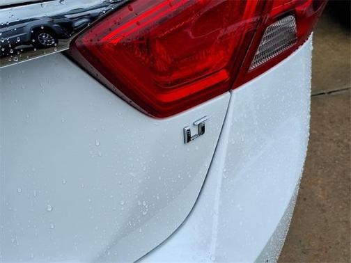 2019 Chevrolet Impala 1LT