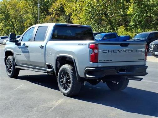 2026 Chevrolet Silverado 2500 Custom