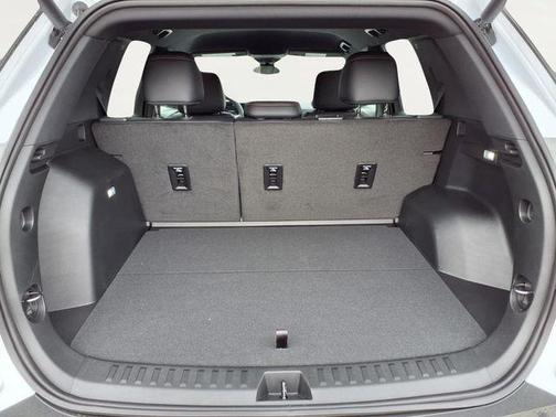 Polar White 2026 Chevrolet Equinox RS