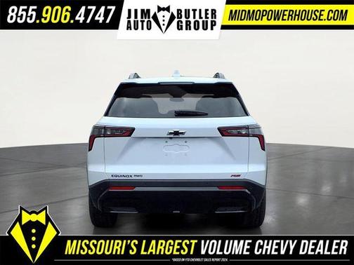 Polar White 2026 Chevrolet Equinox RS