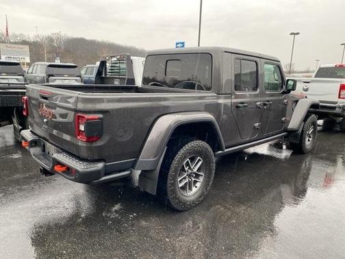2024 Jeep Gladiator Mojave