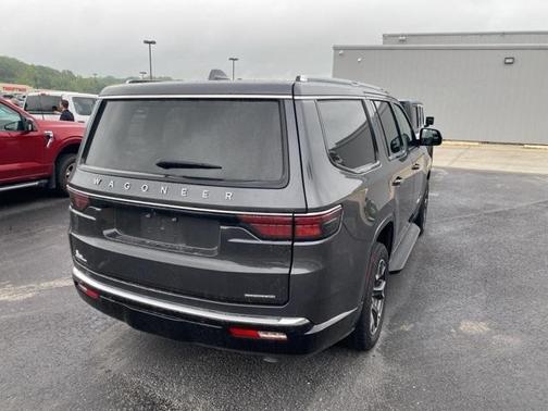 2023 Jeep Wagoneer Series III