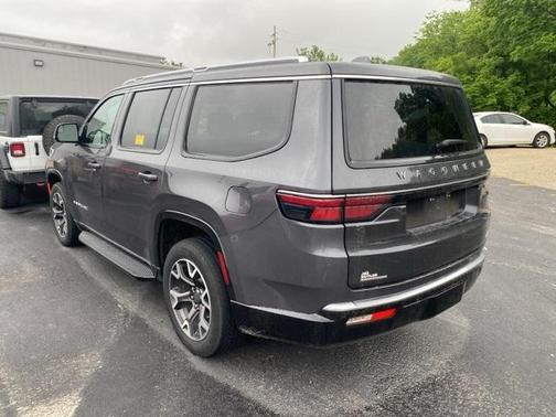 2023 Jeep Wagoneer Series III