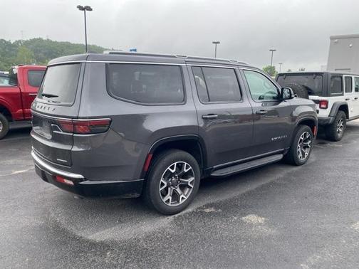 2023 Jeep Wagoneer Series III