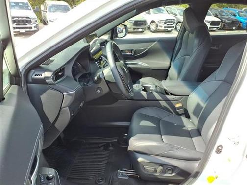 2024 Toyota Venza Nightshade