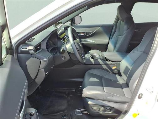 2024 Toyota Venza Nightshade