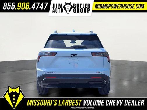 Polar White 2026 Chevrolet Equinox RS