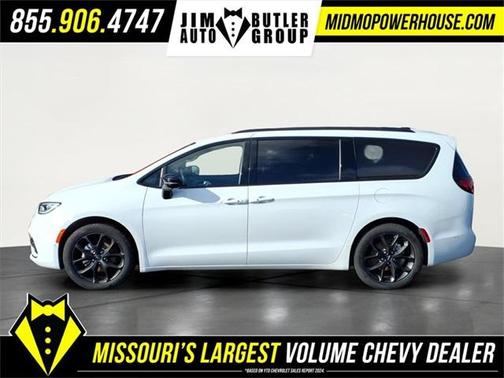 2024 Chrysler Pacifica Touring-L