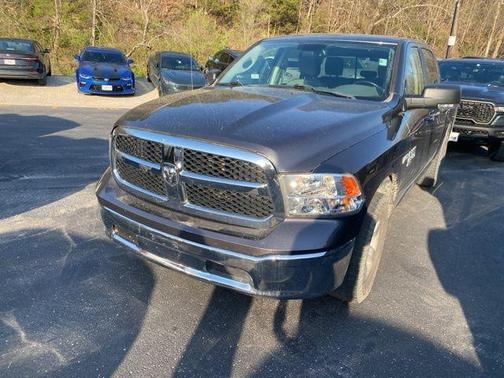 2019 RAM 1500 Classic SLT