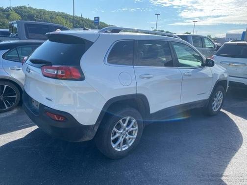 2018 Jeep Cherokee Latitude Plus