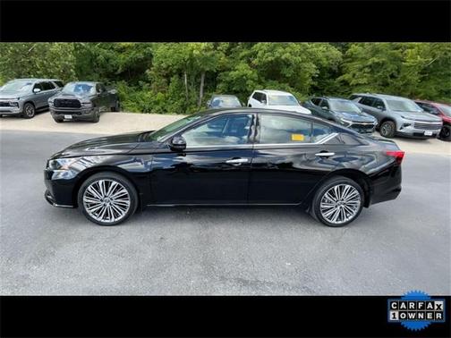 2023 Nissan Altima 2.5 SL