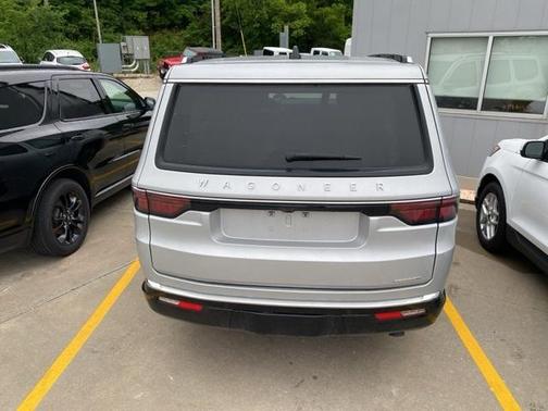 2024 Jeep Wagoneer Series II