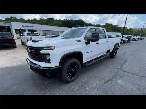 2025 Chevrolet Silverado 2500 Custom