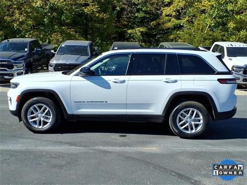 2023 Jeep Grand Cherokee Laredo