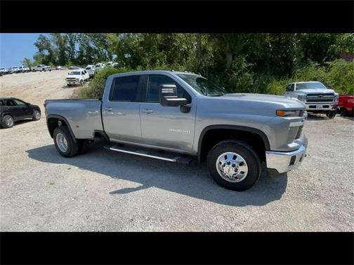 2025 Chevrolet Silverado 3500 LT
