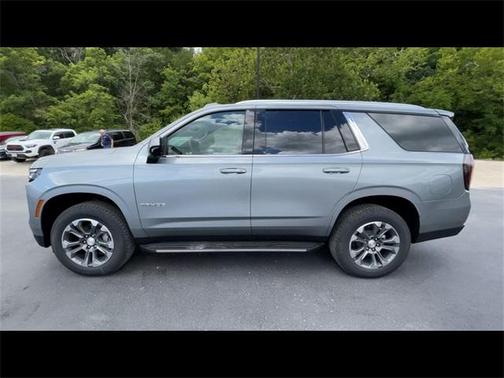 2025 Chevrolet Tahoe LS