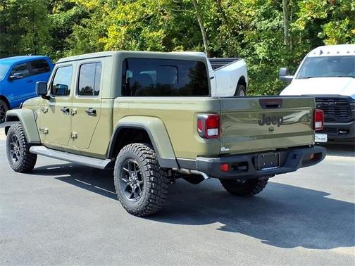 2025 Jeep Gladiator Sport