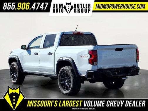 Summit White 2026 Chevrolet Colorado Trail Boss