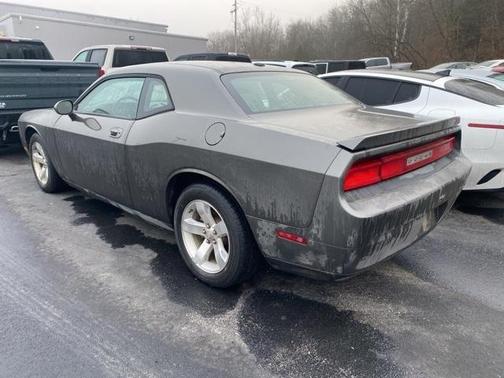 2010 Dodge Challenger SE