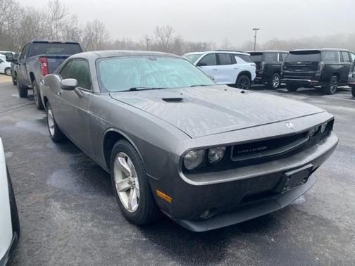2010 Dodge Challenger SE
