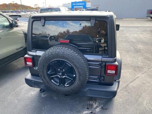 2018 Jeep Wrangler Sport