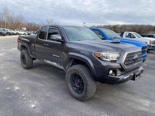 2018 Toyota Tacoma TRD Sport