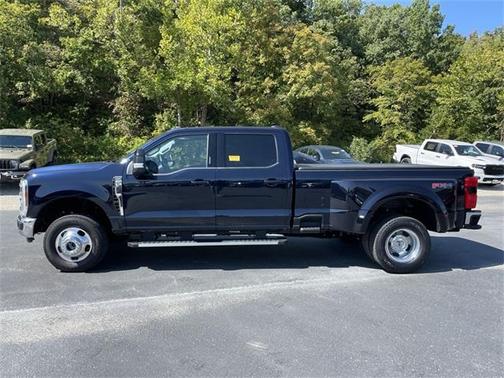 2024 Ford F-350 Lariat Super Duty