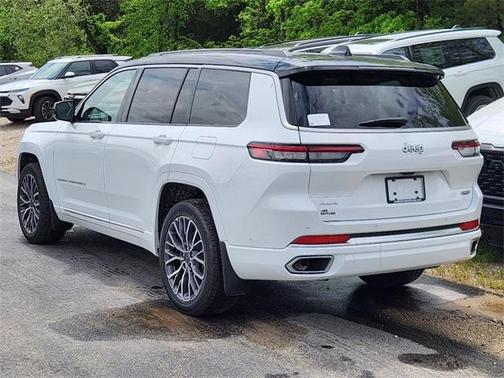 2025 Jeep Grand Cherokee L Summit
