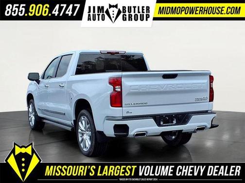 Polar White 2026 Chevrolet Silverado 1500 High Country