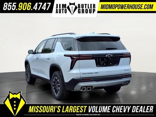 Polar White 2026 Chevrolet Traverse Z71