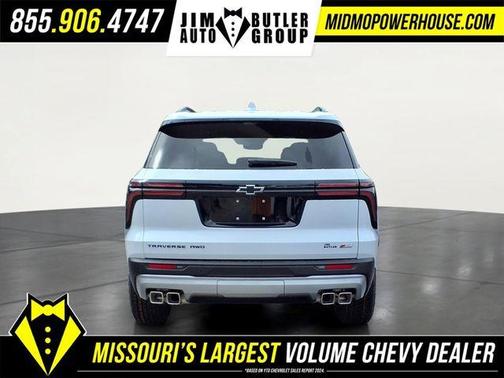 Polar White 2026 Chevrolet Traverse Z71