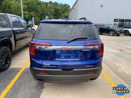 2023 GMC Acadia AT4