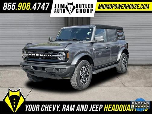 2024 Ford Bronco Outer Banks