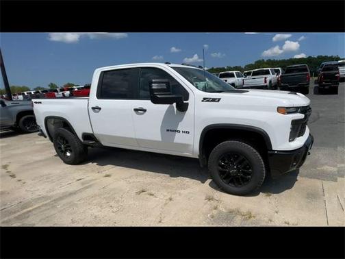2025 Chevrolet Silverado 2500 Custom