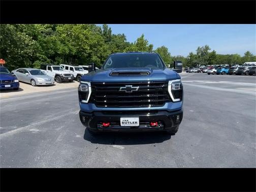 2025 Chevrolet Silverado 3500 LT