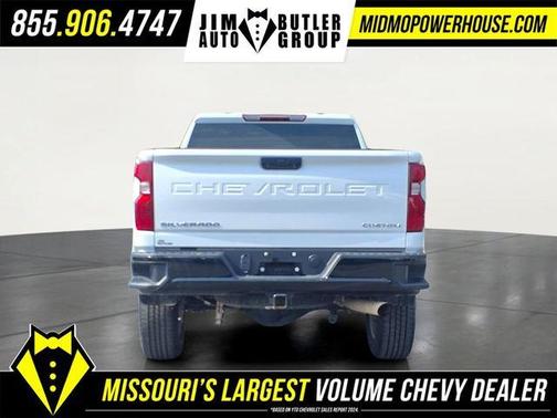 Summit White 2024 Chevrolet Silverado 2500 Custom