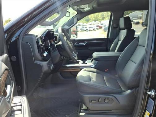 2025 Chevrolet Silverado 2500 LT