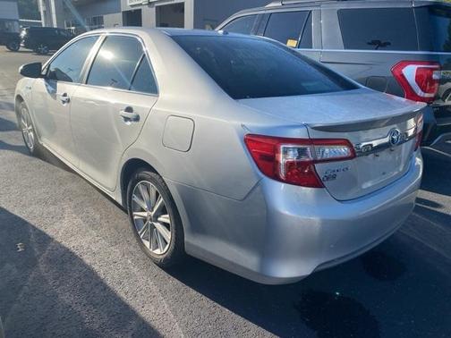 2012 Toyota Camry Hybrid XLE
