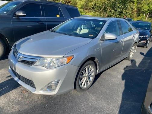 2012 Toyota Camry Hybrid XLE