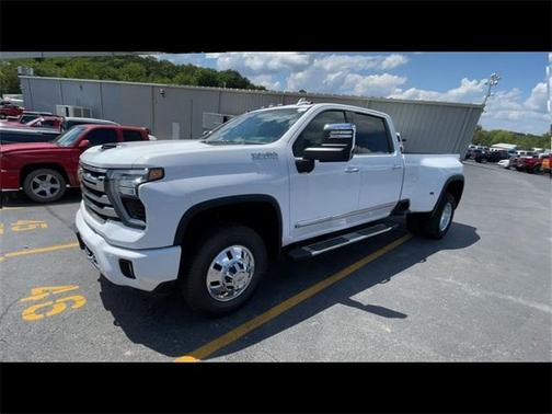 2025 Chevrolet Silverado 3500 High Country