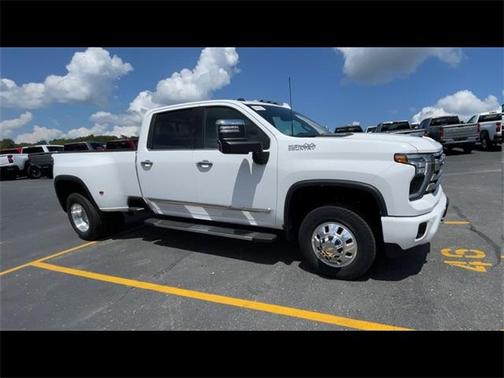 2025 Chevrolet Silverado 3500 High Country